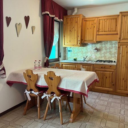 Residenza La Ciasa Aparthotel Claut Luaran gambar