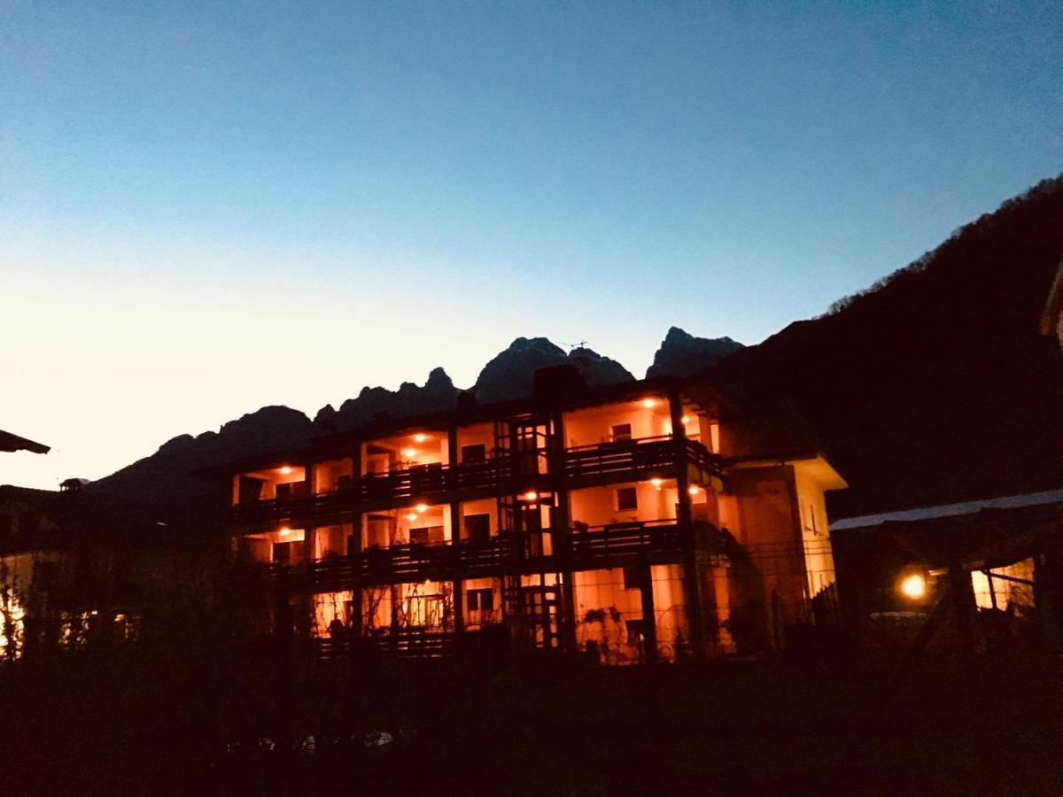 Residenza La Ciasa Aparthotel Claut Luaran gambar
