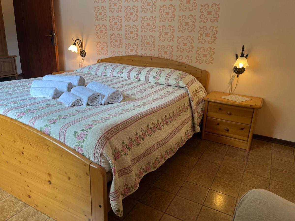 Residenza La Ciasa Aparthotel Claut Luaran gambar