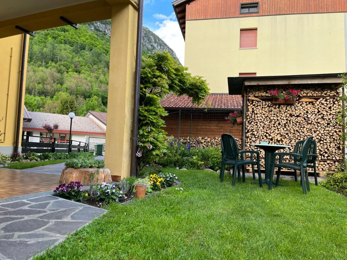 Residenza La Ciasa Aparthotel Claut Luaran gambar